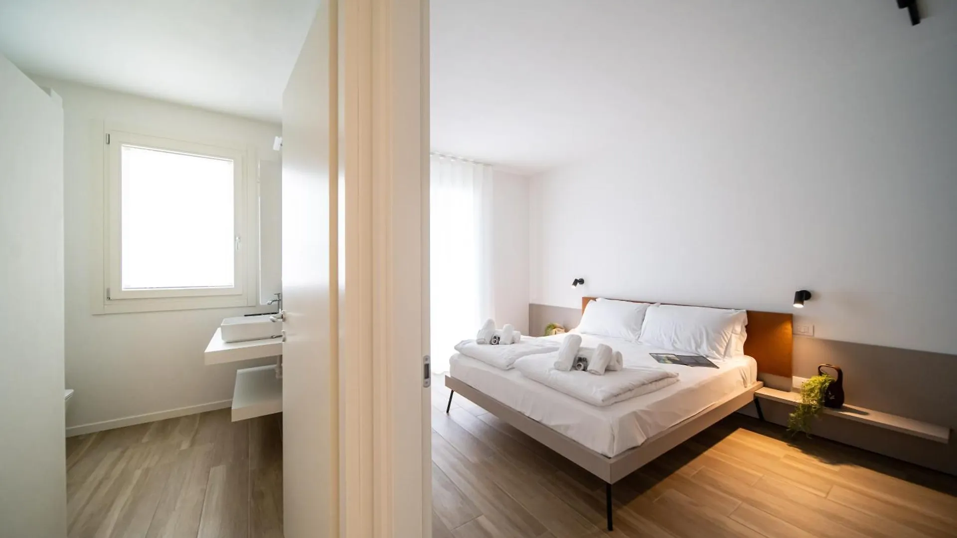 Residence Canova Spinea 0*,  İtalya